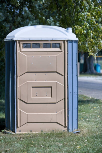 Porta potty rental for outdoor events in East Highland Park, VA